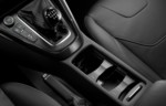 foto: Ford Focus 2014 portabebidas2 [1280x768].jpg